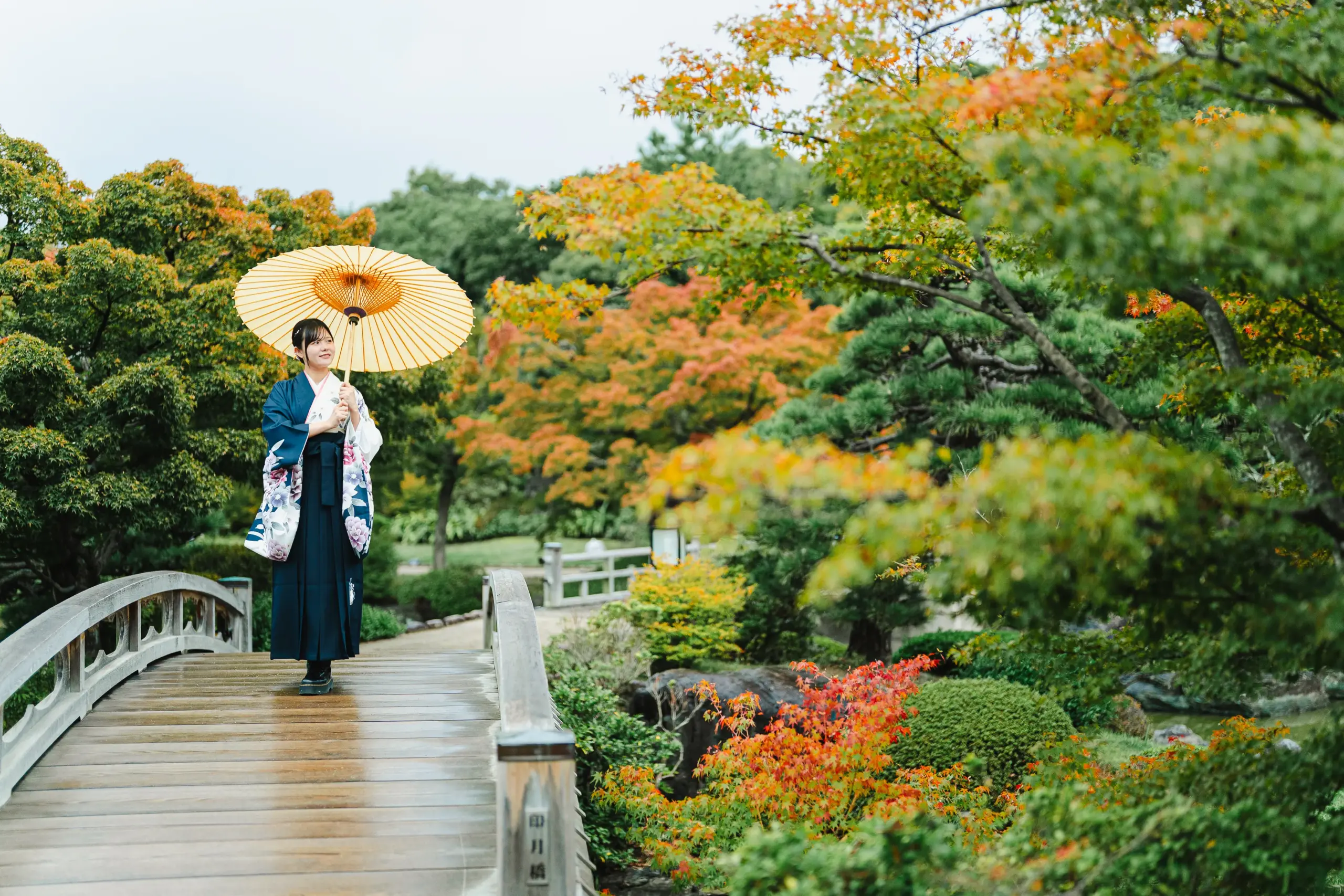 堺市にある写真館FYS Photographyの卒業袴レンタル着付けからロケーションフォト