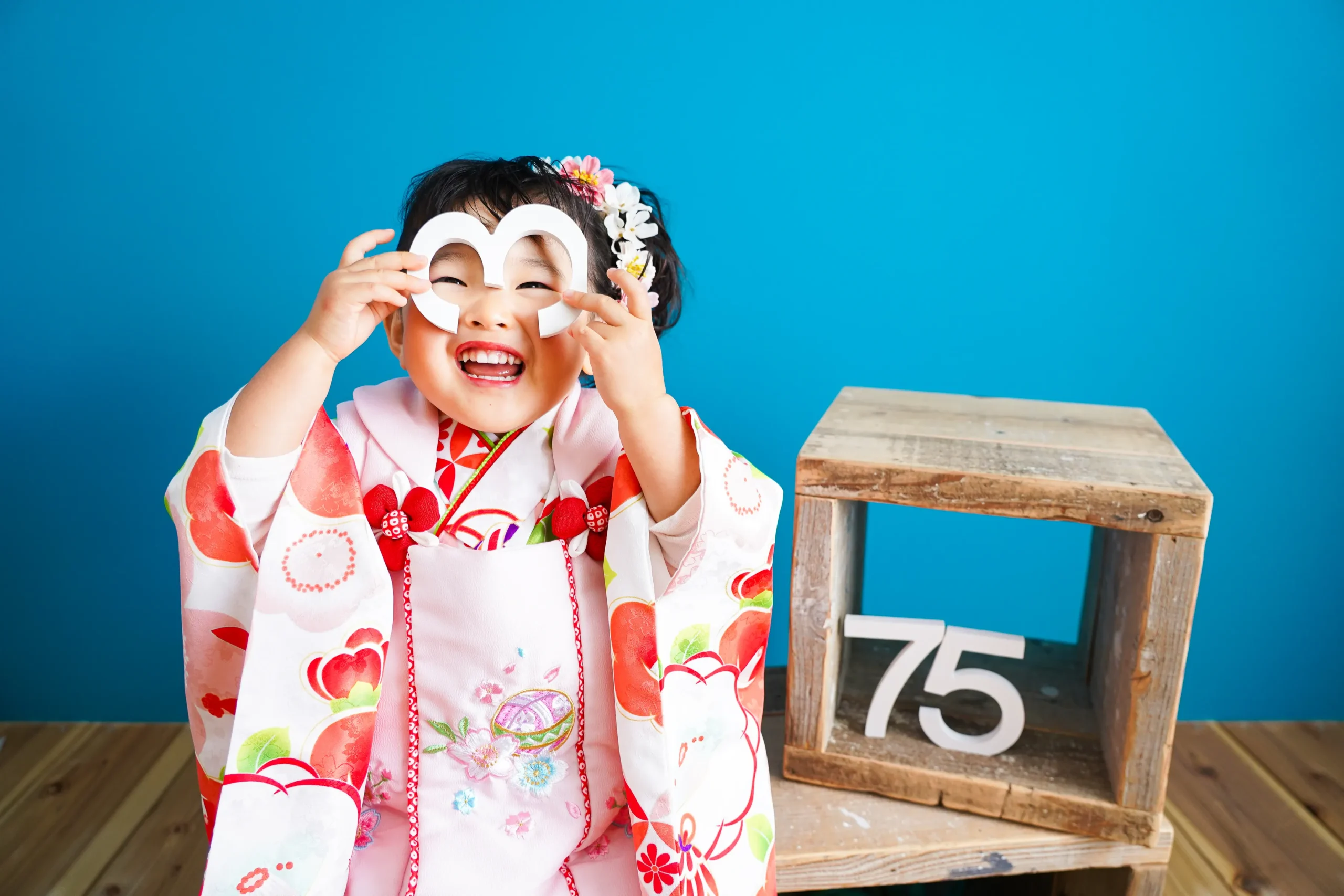 大阪府堺市にあるロケーション撮影と出張撮影に特化したフォトスタジオ。FYS Photographyの七五三スタジオ写真撮影