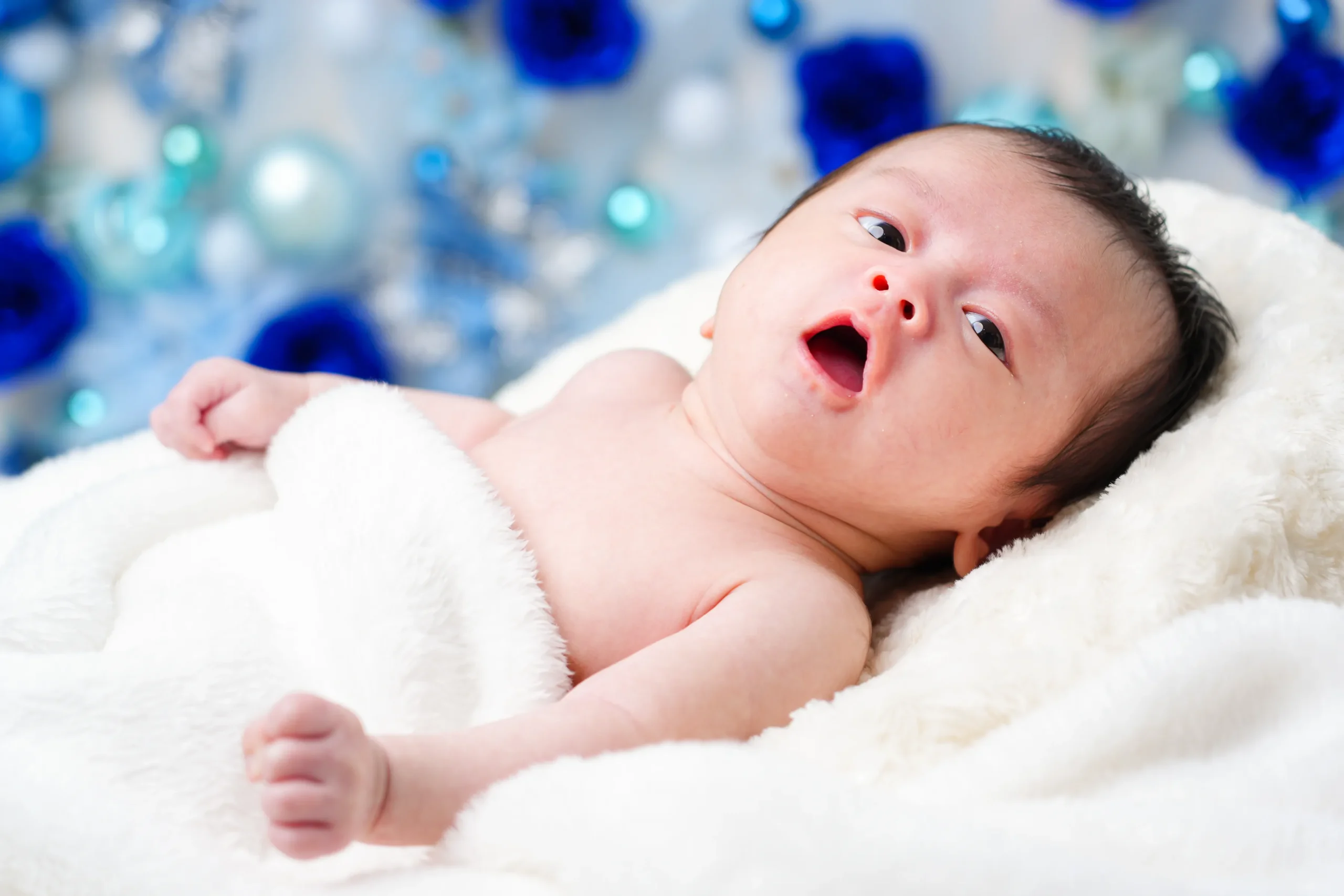 ロケーション撮影・出張撮影に特化した堺市にある写真館。FYS Photographyのお宮参りスタジオ写真撮影