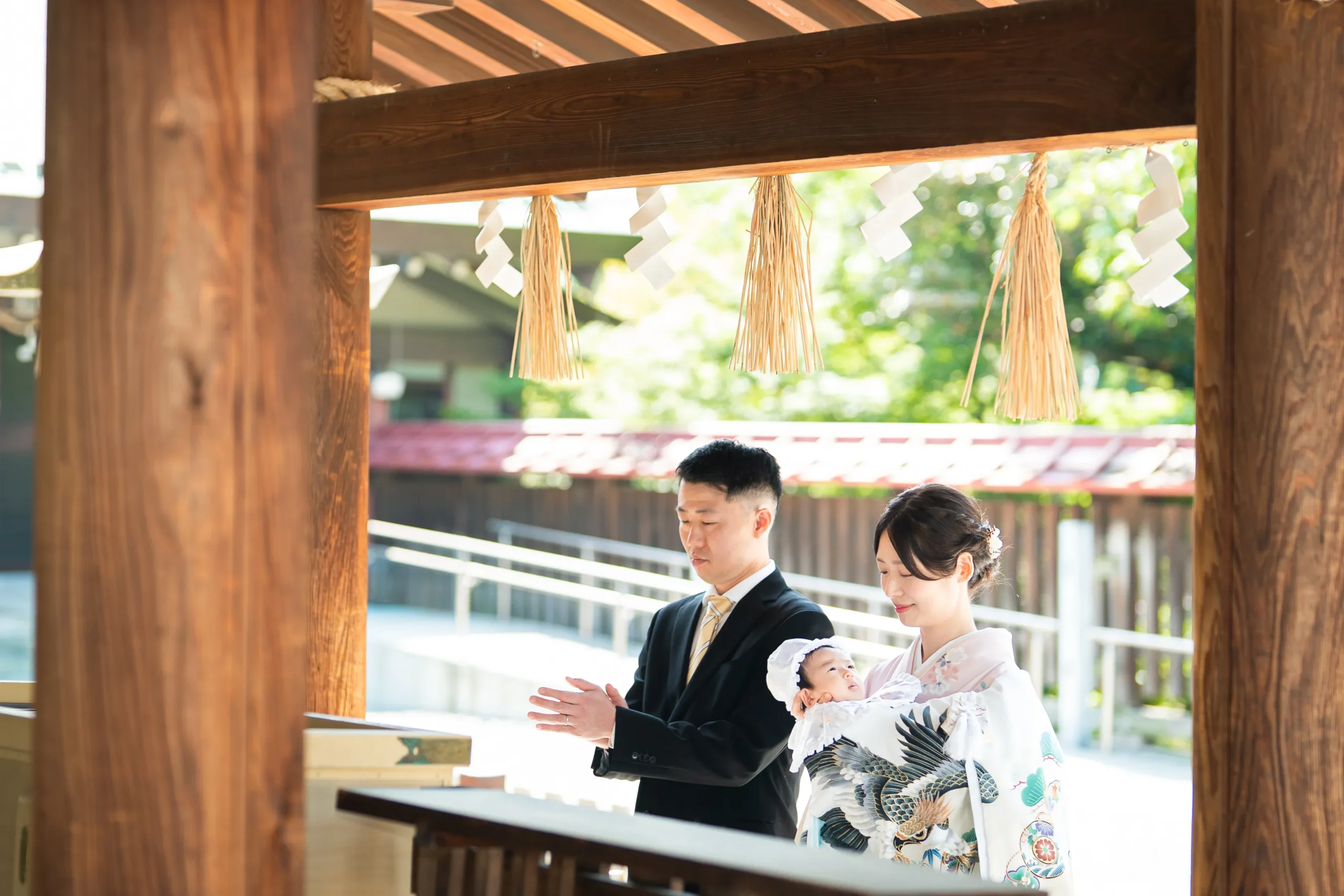 ロケーション撮影・出張撮影に特化した大阪府堺市にあるフォトスタジオ。FYS Photographyでのお宮参り写真撮影。お宮参りの写真を可愛く残すならフィスフォトグラフィへ。