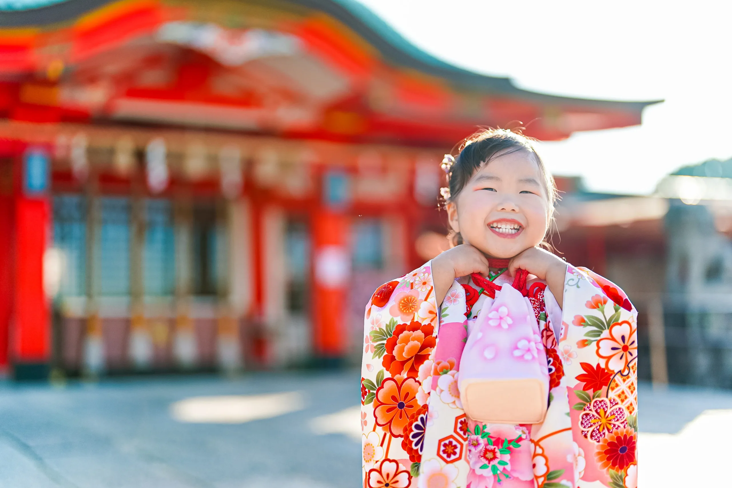 ロケーション撮影と出張撮影に特化した大阪府堺市にあるフォトスタジオ。FYS Photographyの七五三写真撮影は笑顔と綺麗さに拘りを持っている写真館です。七五三の写真に拘りたいならフィスフォトグラフィーへ